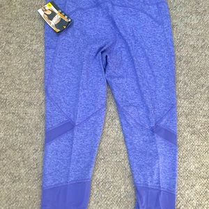 Avia purple cropped workout leggings